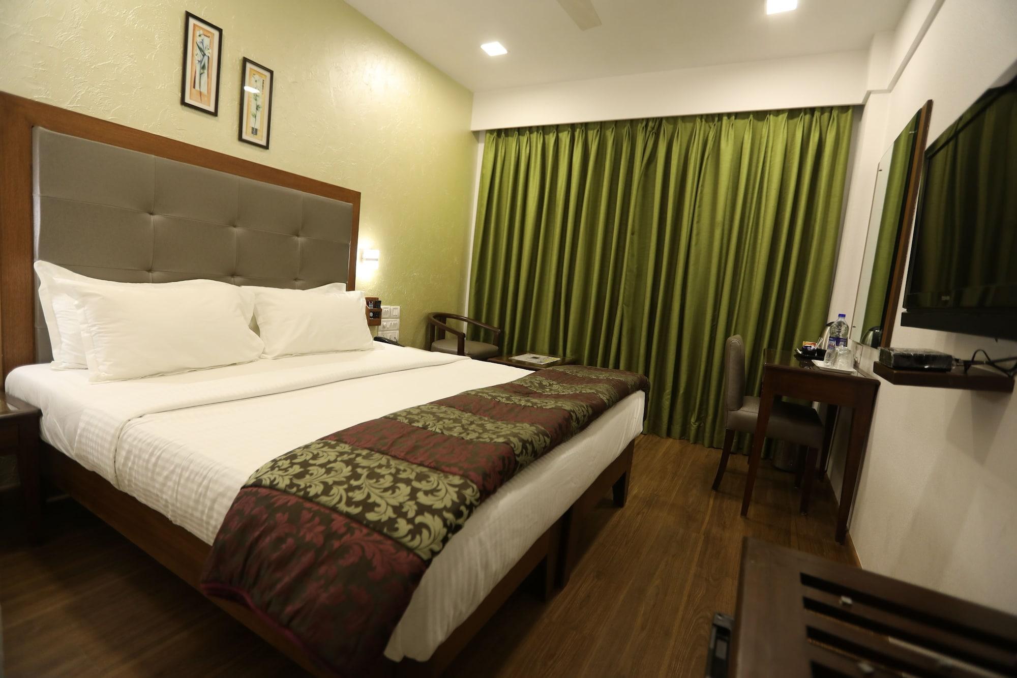 Citizen Hotel Mumbai Exteriör bild