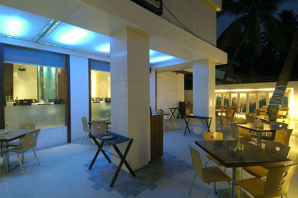 Citizen Hotel Mumbai Exteriör bild